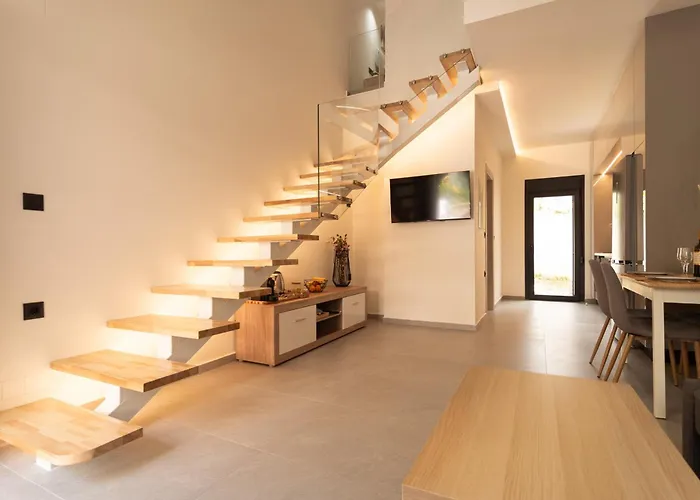 Ikaros Loft דירה *